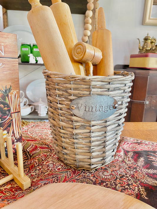 "Vintage" Little Waist Paper Basket