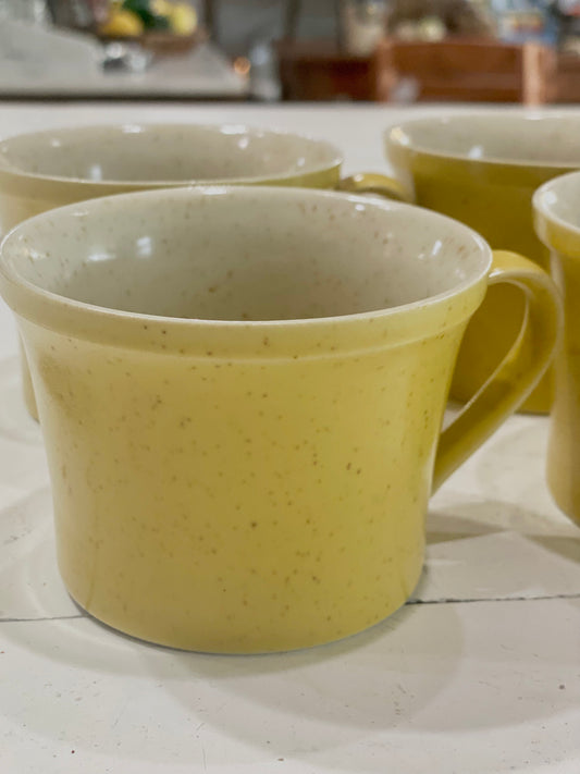 Set of 4 Imperial W. Dalton Lemon Lime mugs